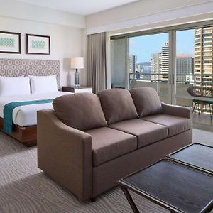 Luxury Junior Suite City View Kitchen